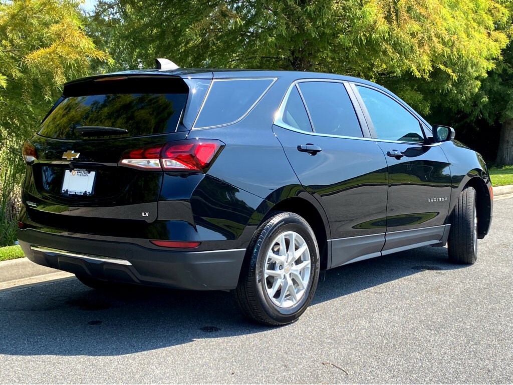 Used 2022 Chevrolet Equinox LT with VIN 3GNAXKEV2NL309700 for sale in Hinesville, GA