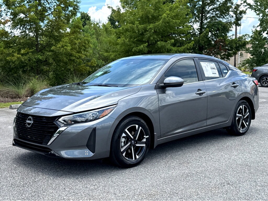 2025 Nissan Sentra SV photo 3
