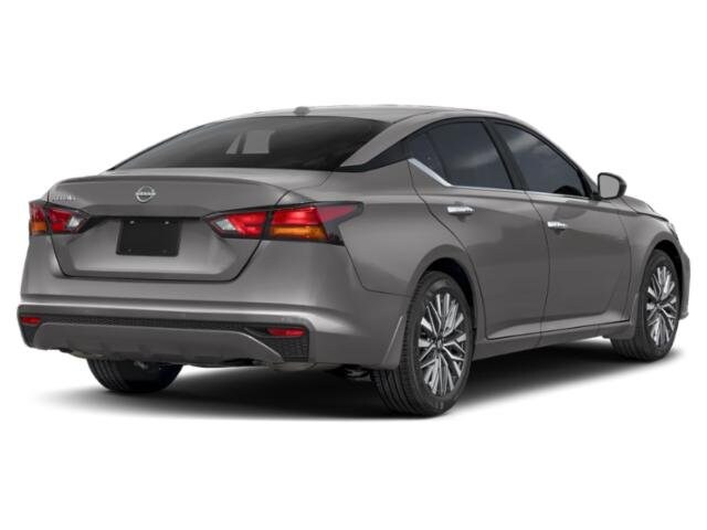 2025 Nissan Altima SV photo 3