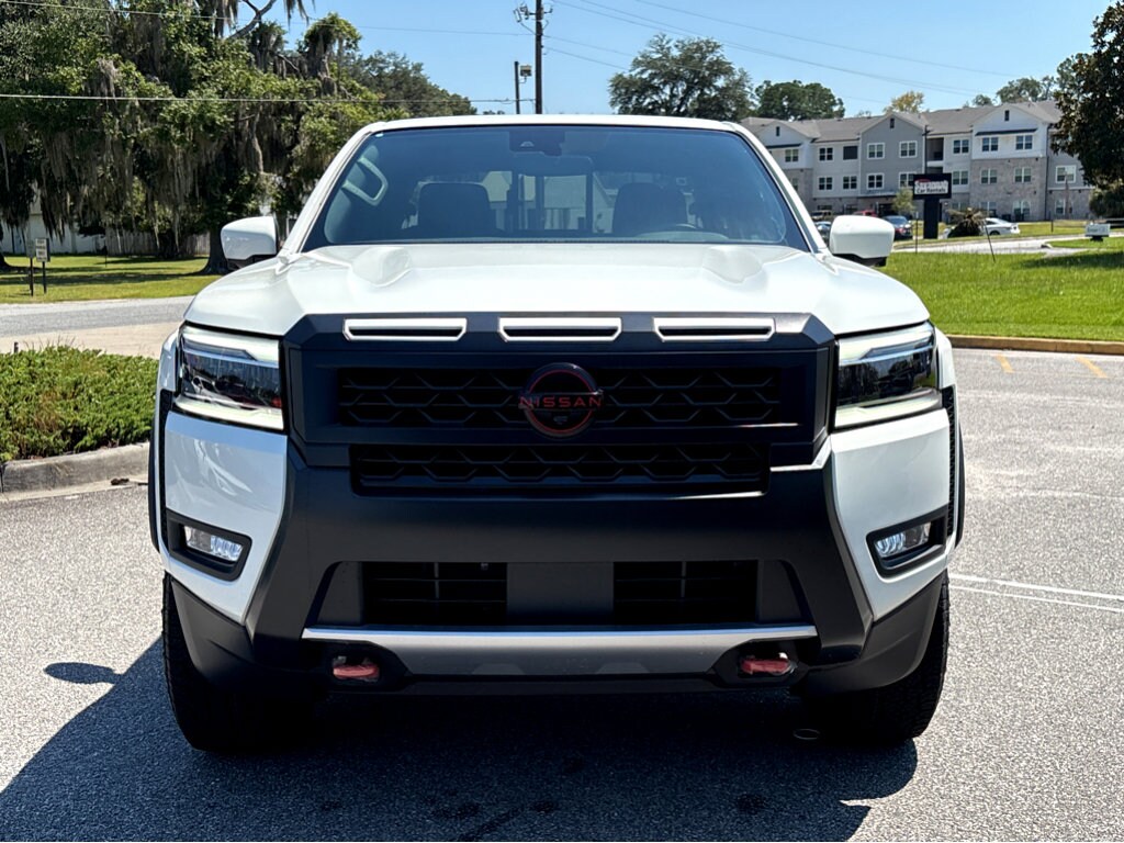 2026 Nissan Frontier PRO-X photo 2