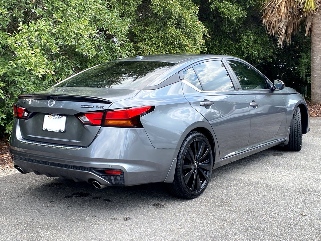 Used 2022 Nissan Altima SR with VIN 1N4BL4CV9NN330573 for sale in Hinesville, GA