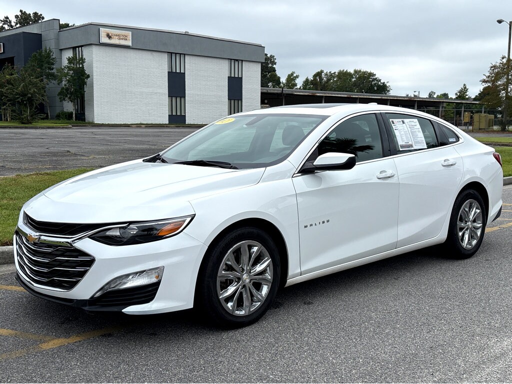 2021 Chevrolet Malibu 1LT photo 3