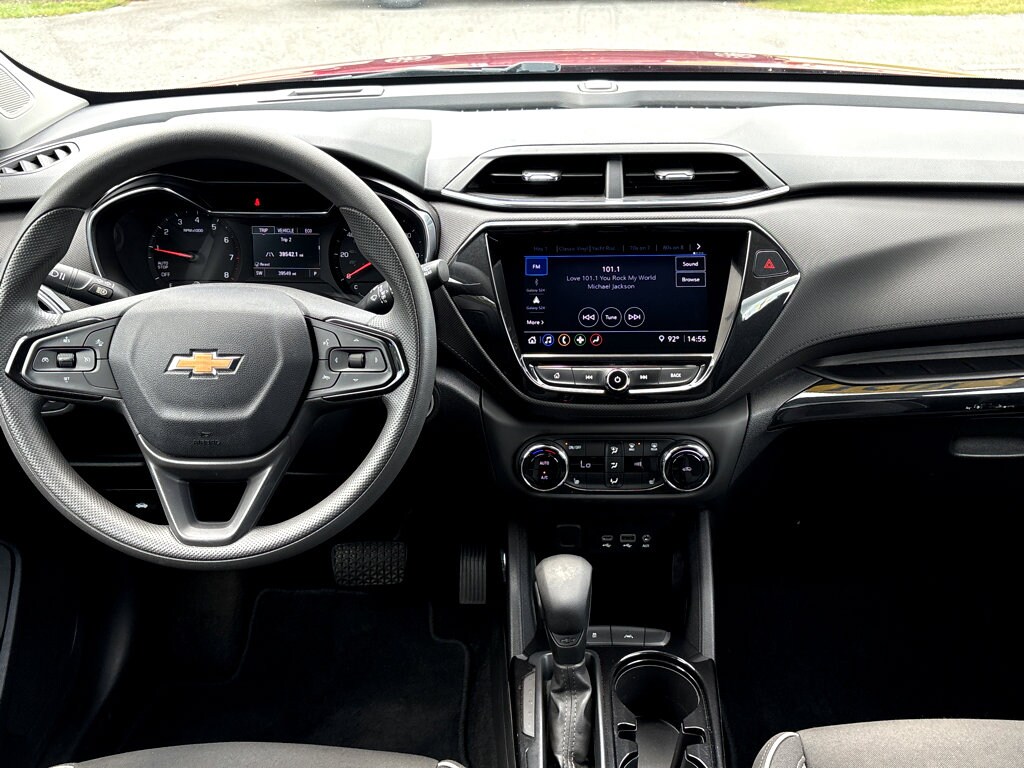 2021 Chevrolet Trailblazer LT photo 4