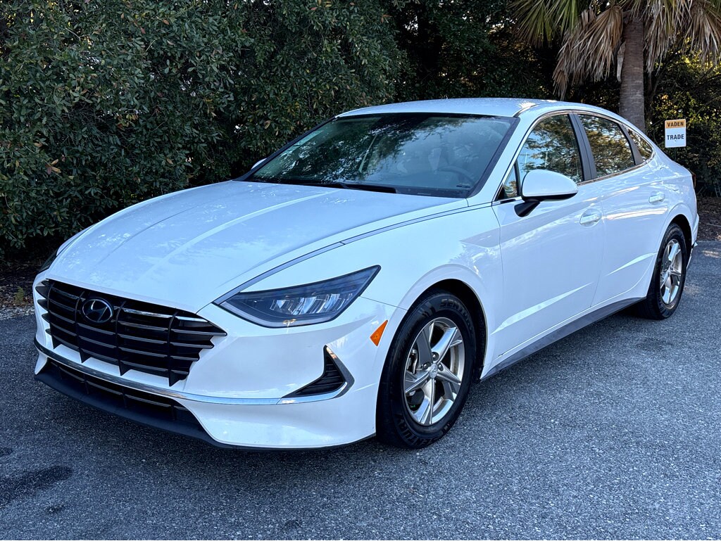 2022 Hyundai Sonata SE photo 3