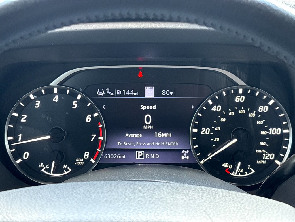 2021 Nissan Titan SV photo 3