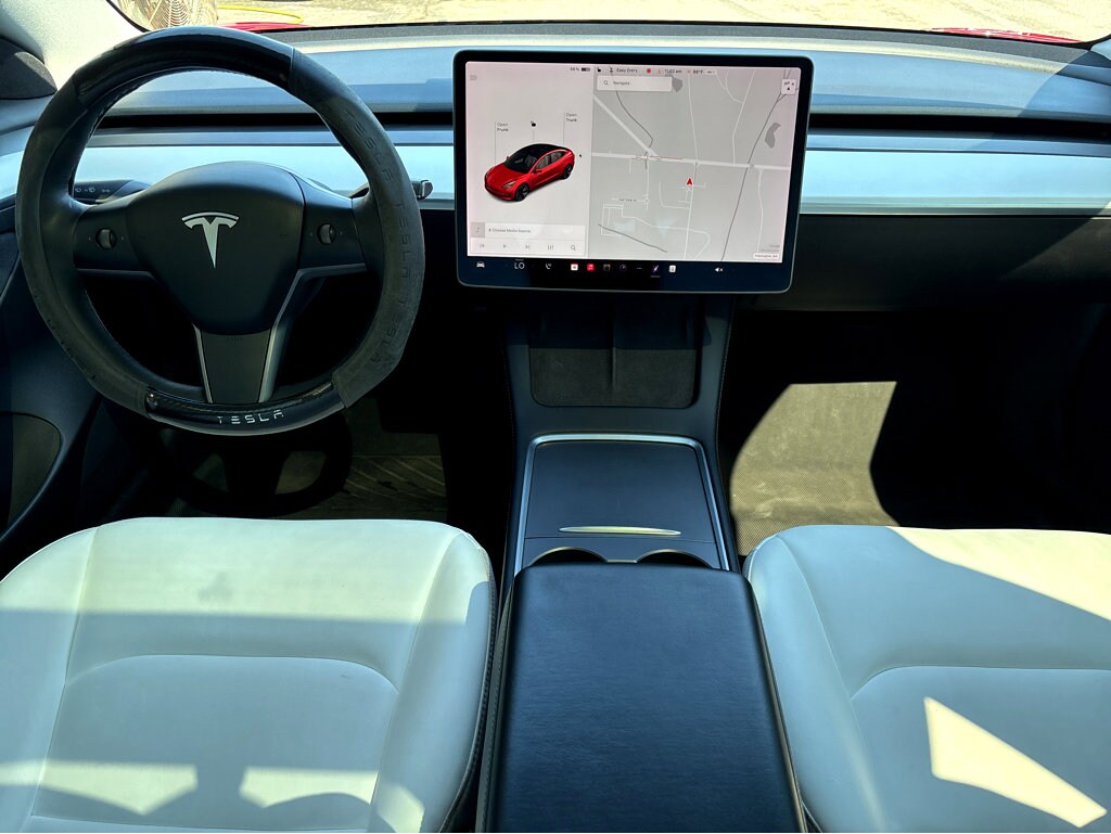 2022 Tesla Model 3 Long Range photo 4
