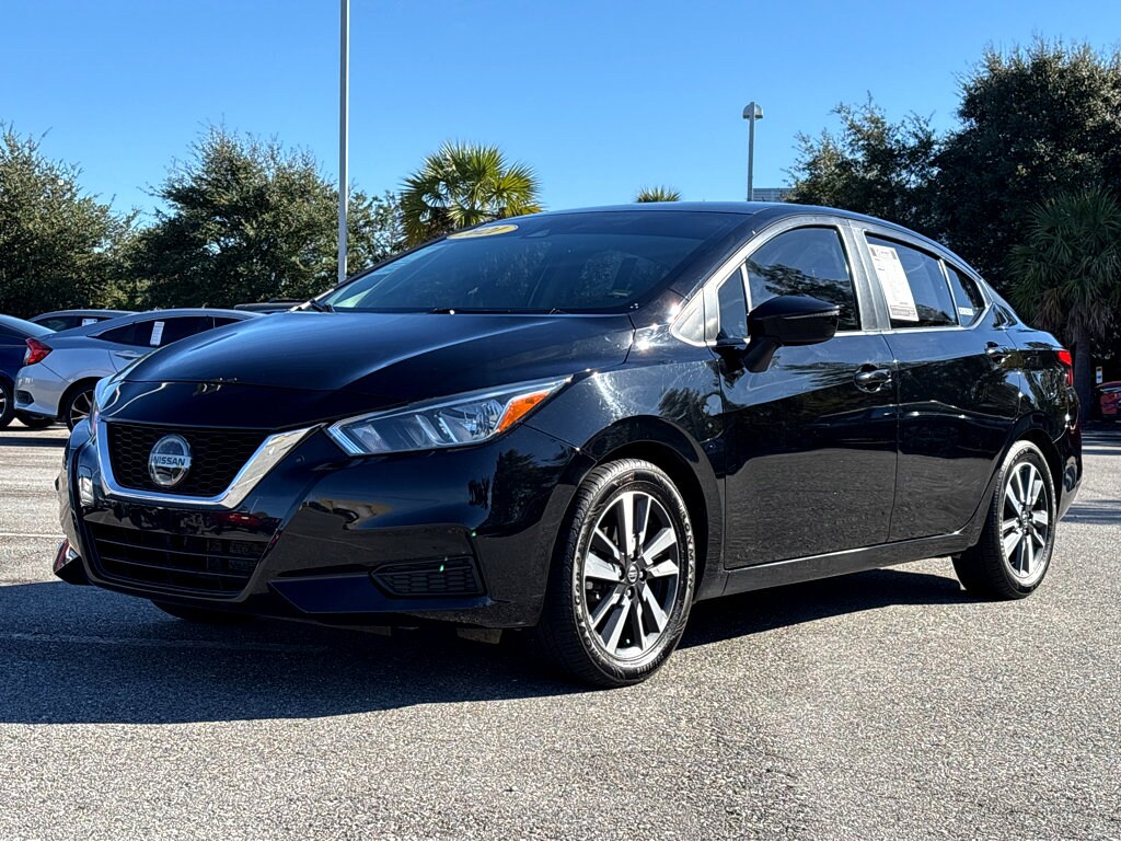 2021 Nissan Versa 1.6 SV photo 3