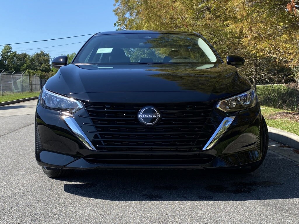 2025 Nissan Sentra S photo 2