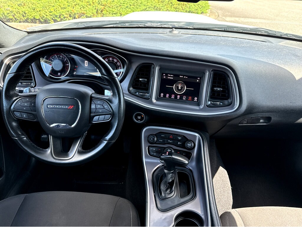 2022 Dodge Challenger GT photo 4