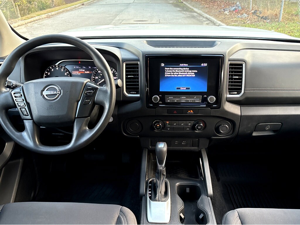 2022 Nissan Frontier SV photo 4