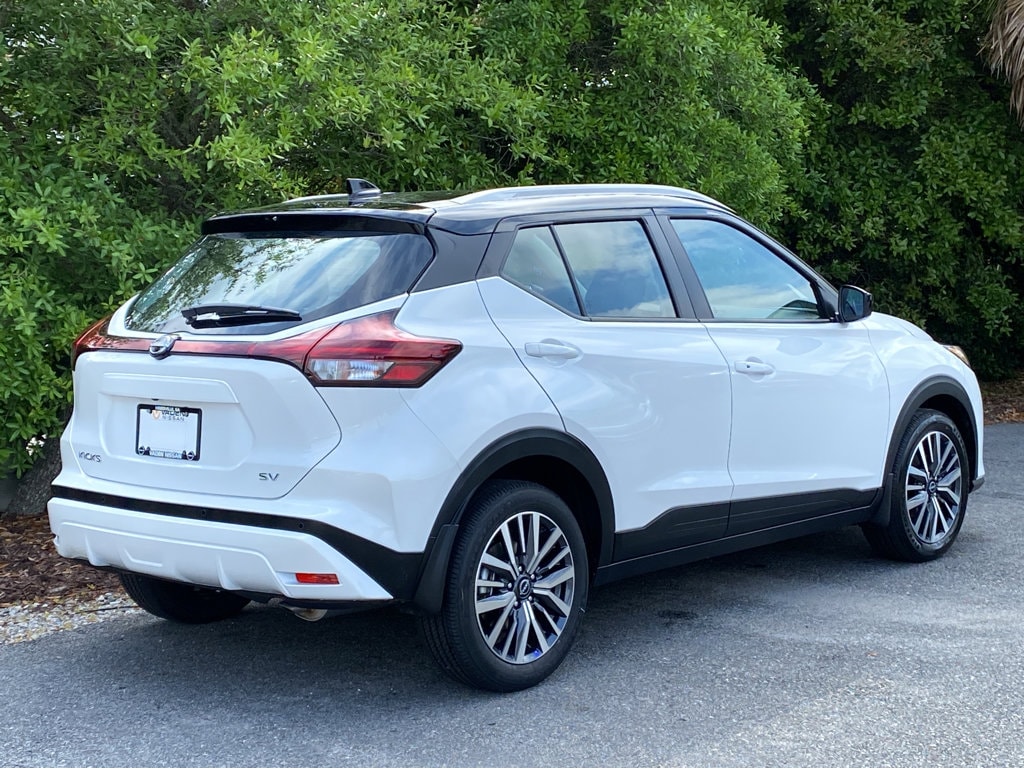 Used 2023 Nissan Kicks SV with VIN 3N1CP5CV4PL511255 for sale in Hinesville, GA