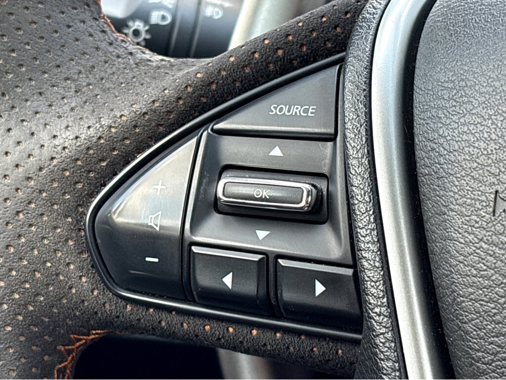 2023 Nissan Maxima SR photo 4
