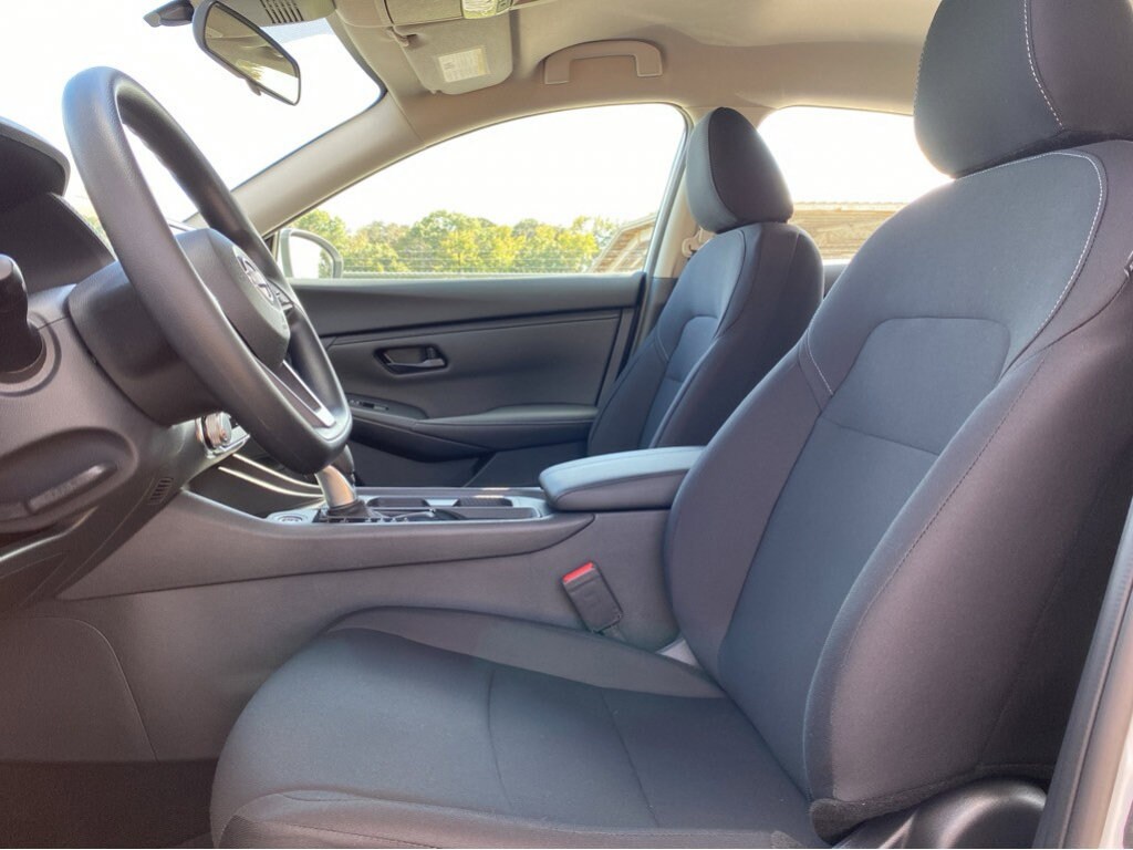 2025 Nissan Sentra S photo 4