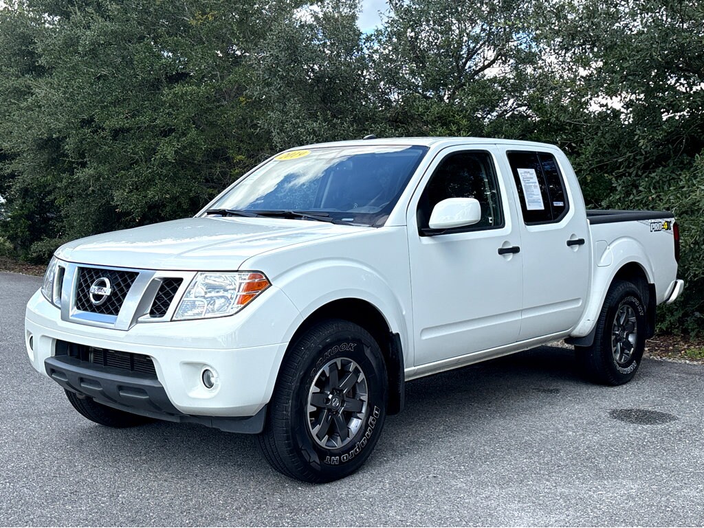 2019 Nissan Frontier PRO-4X photo 3