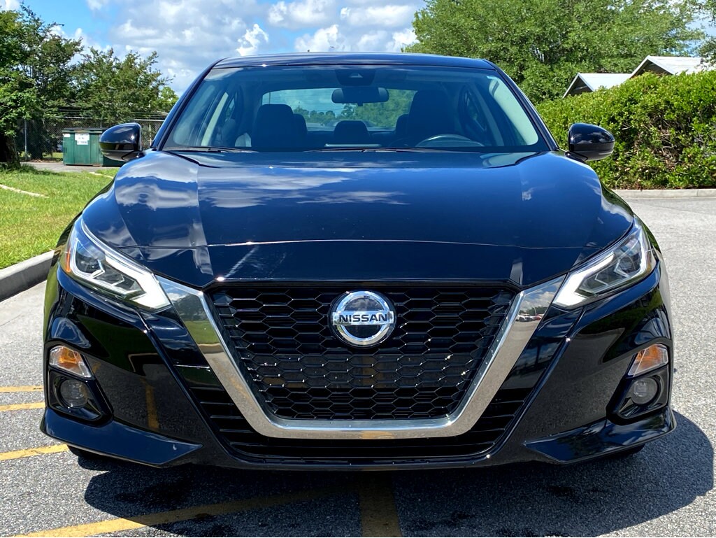 Used 2022 Nissan Altima SR with VIN 1N4BL4CV9NN351245 for sale in Hinesville, GA