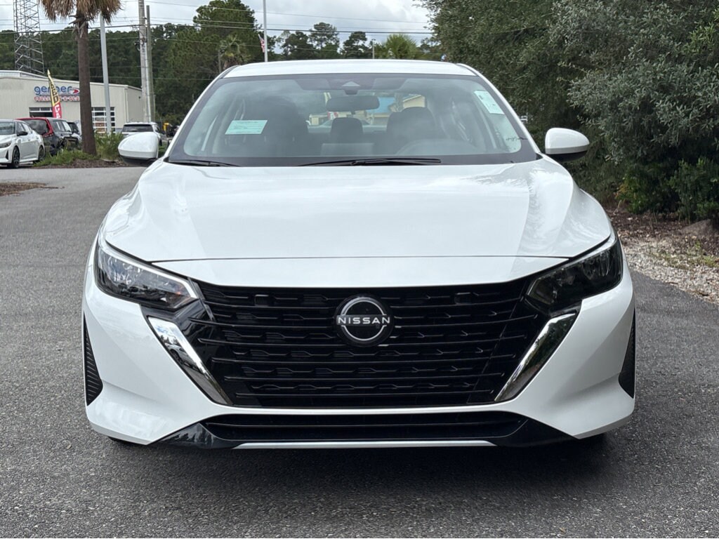 2025 Nissan Sentra SV photo 2