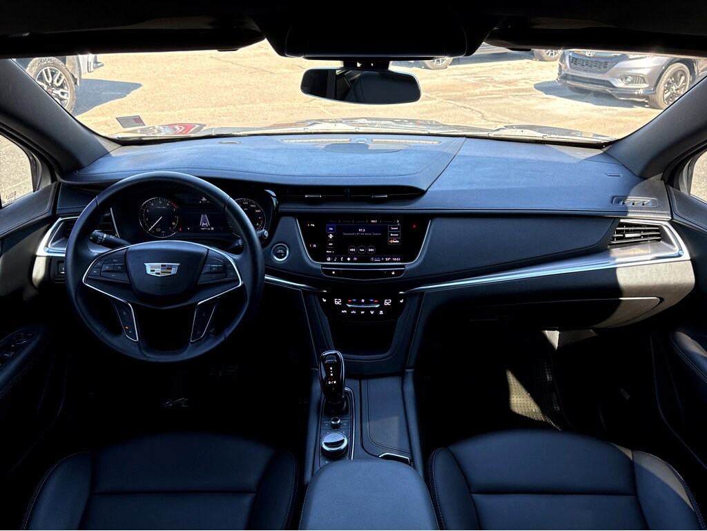2022 Cadillac XT5 Luxury photo 4