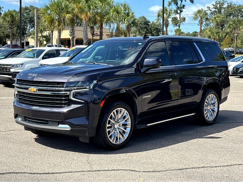2024 Chevrolet Tahoe LT photo 2