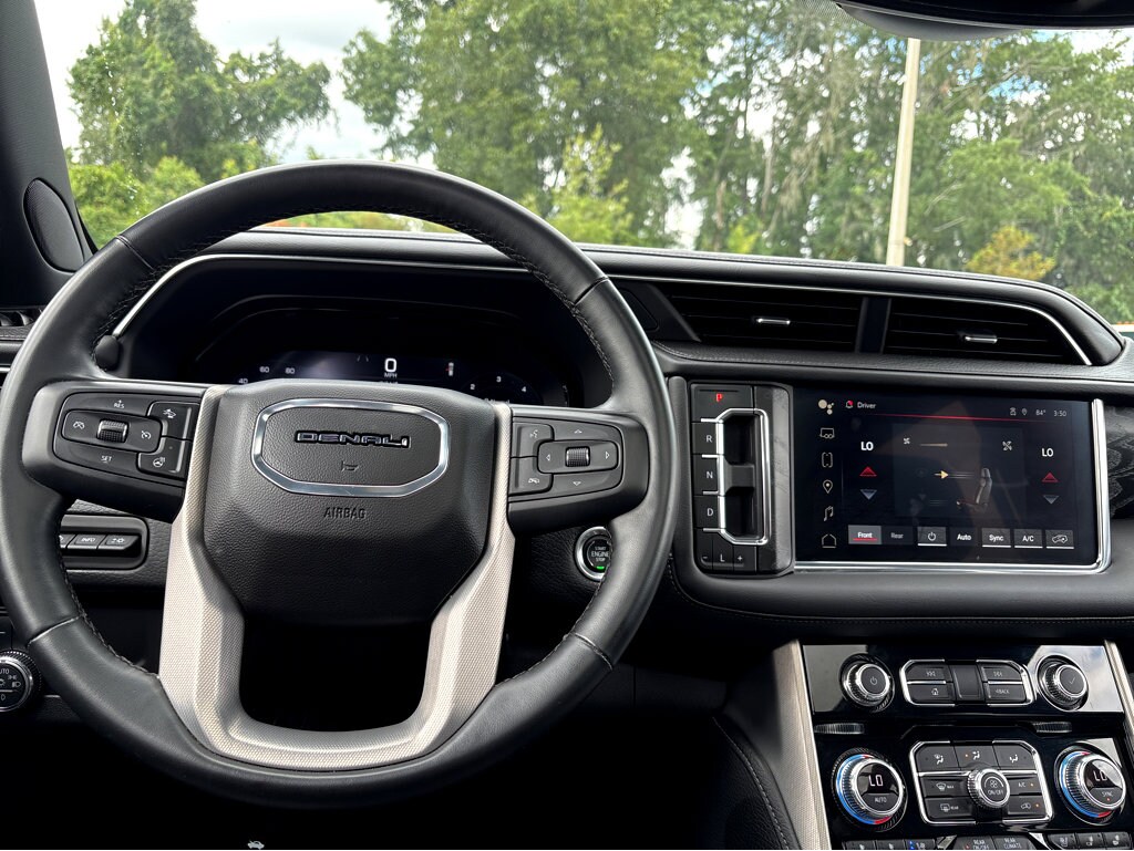 2023 Gmc Yukon Denali photo 4