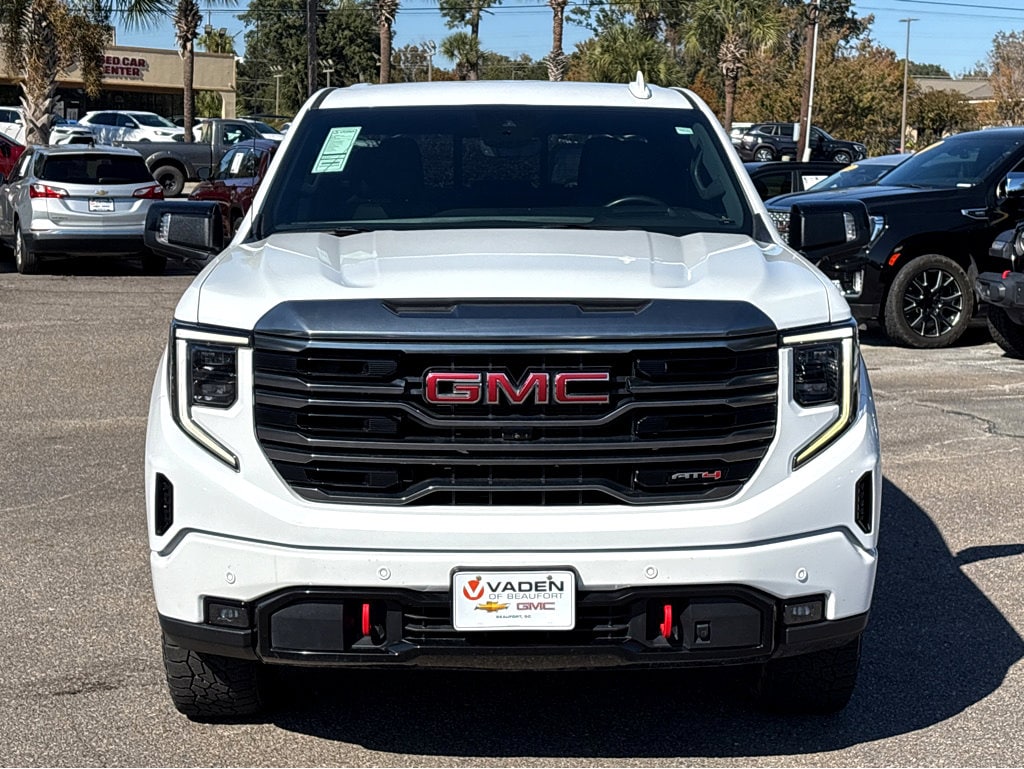 Used 2022 GMC Sierra 1500 AT4 Truck Crew Cab