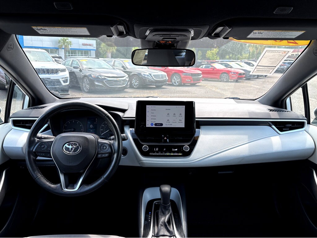 2023 Toyota Corolla SE photo 4