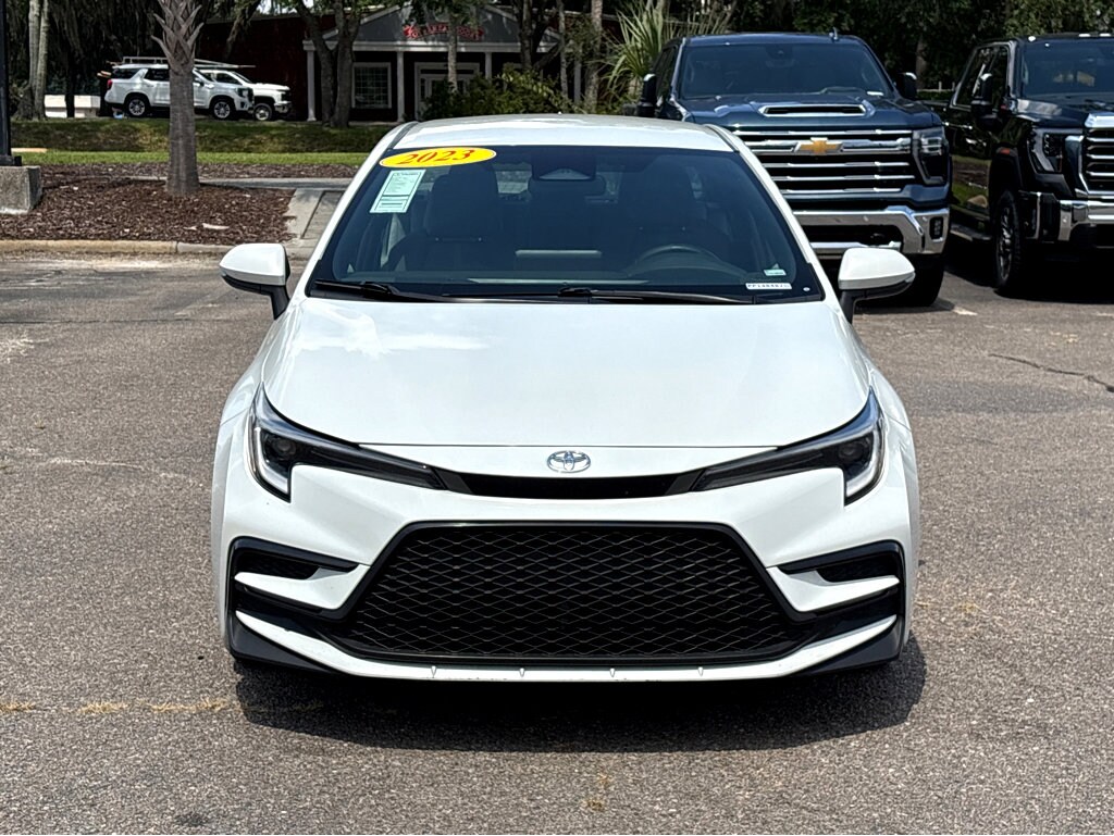 2023 Toyota Corolla SE photo 2