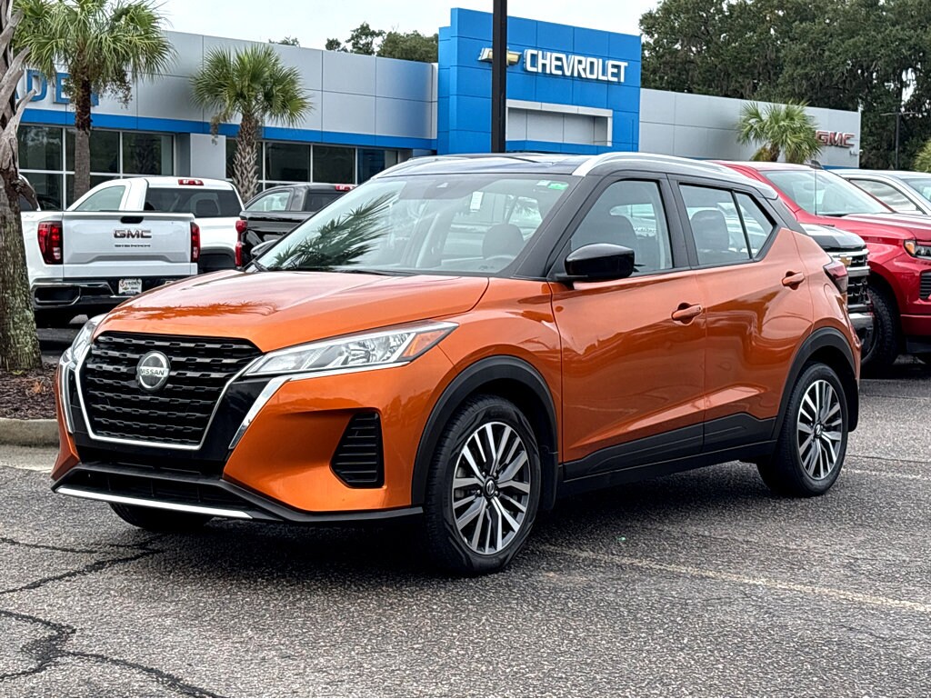 2021 Nissan Kicks SV photo 3