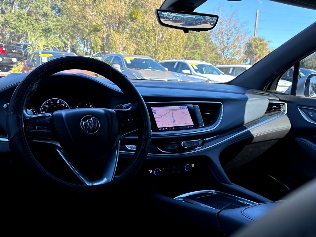 2022 Buick Enclave Premium photo 4