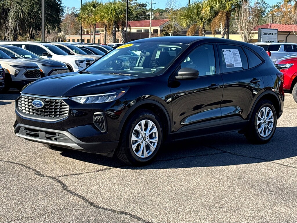 Used 2025 Ford Escape Active SUV