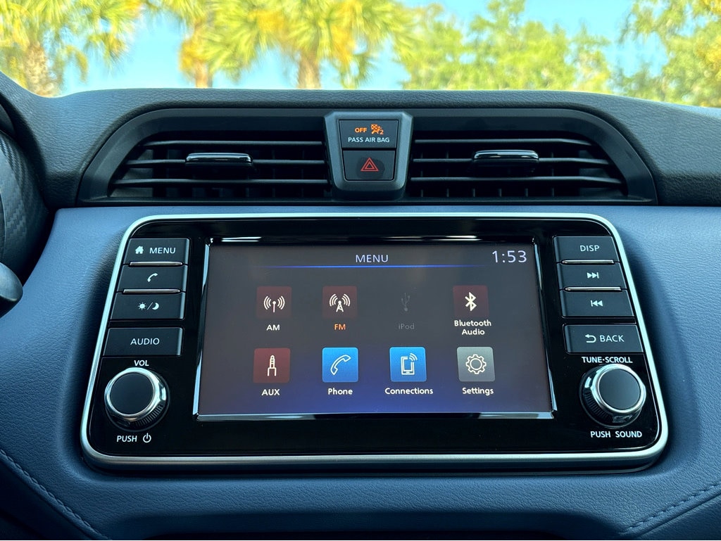 Used 2023 Nissan Versa 1.6 SV Sedan