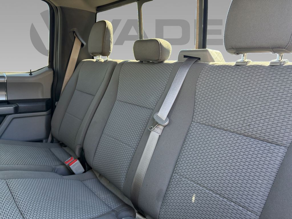 2019 Ford F-150 XLT photo 3