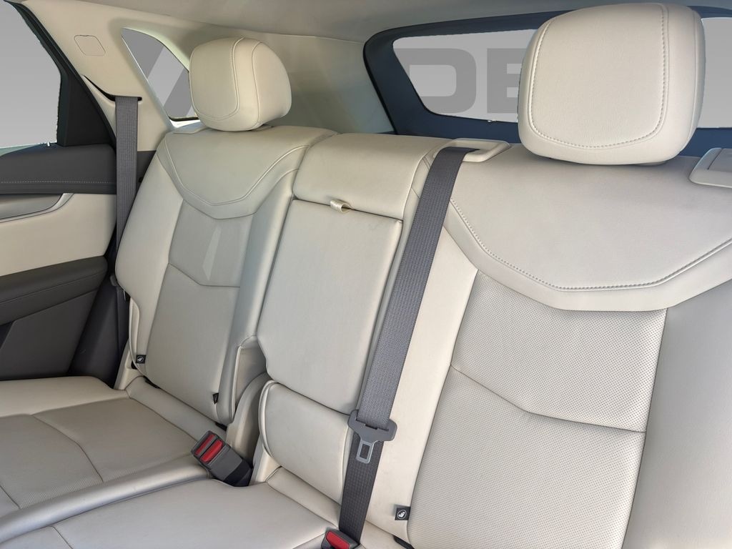 Used 2022 CADILLAC XT5 Premium Luxury SUV