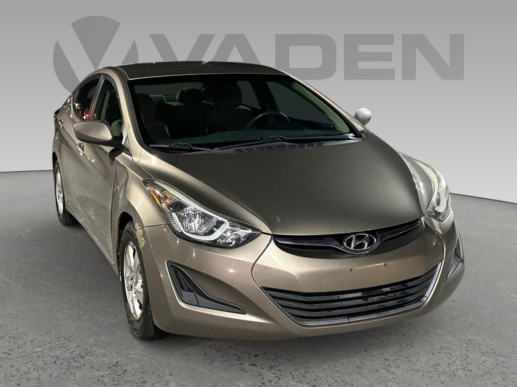 Used 2014 Hyundai Elantra SE Sedan