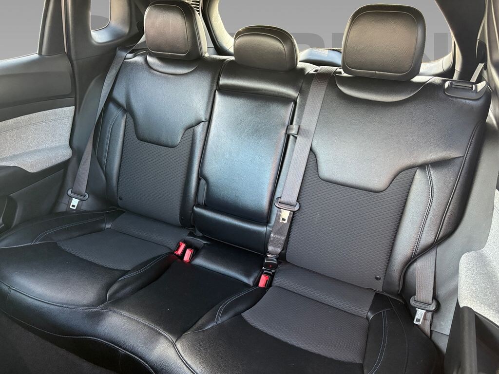 Used 2024 Jeep Compass Latitude SUV