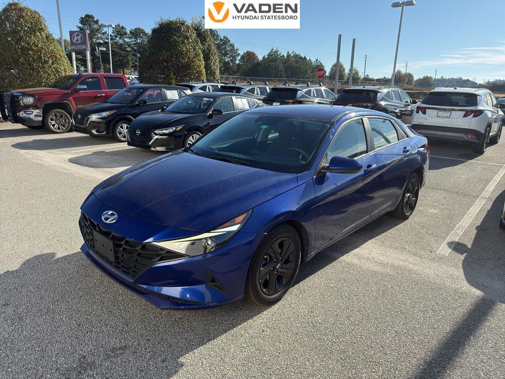 Used 2023 Hyundai Elantra SEL Sedan