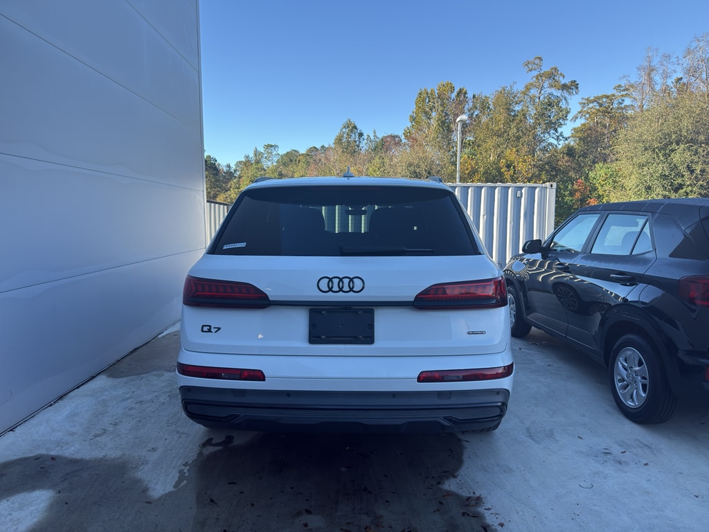 Used 2023 Audi Q7 45 Premium Plus SUV