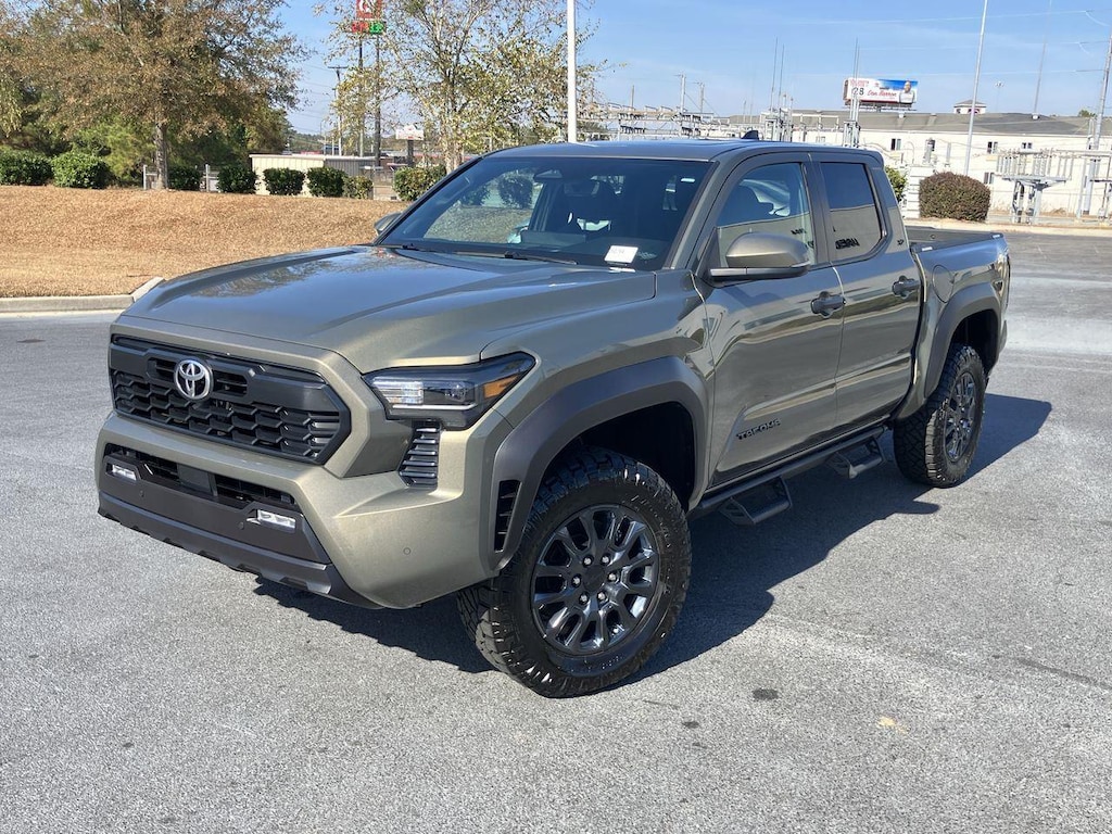 2025 Toyota Tacoma TRD Double Cab photo 2