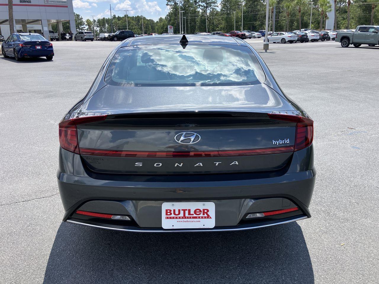 2023 Hyundai Sonata Hybrid Limited photo 3