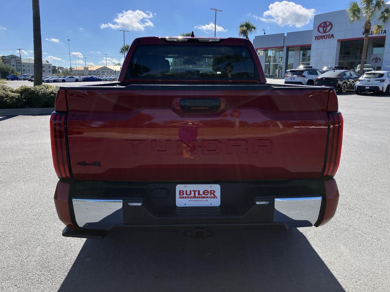 2024 Toyota Tundra SR5 CrewMax photo 4