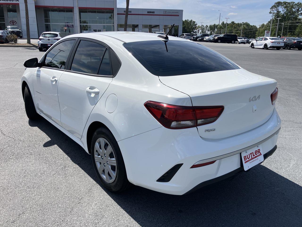 2023 Kia Rio LX photo 3