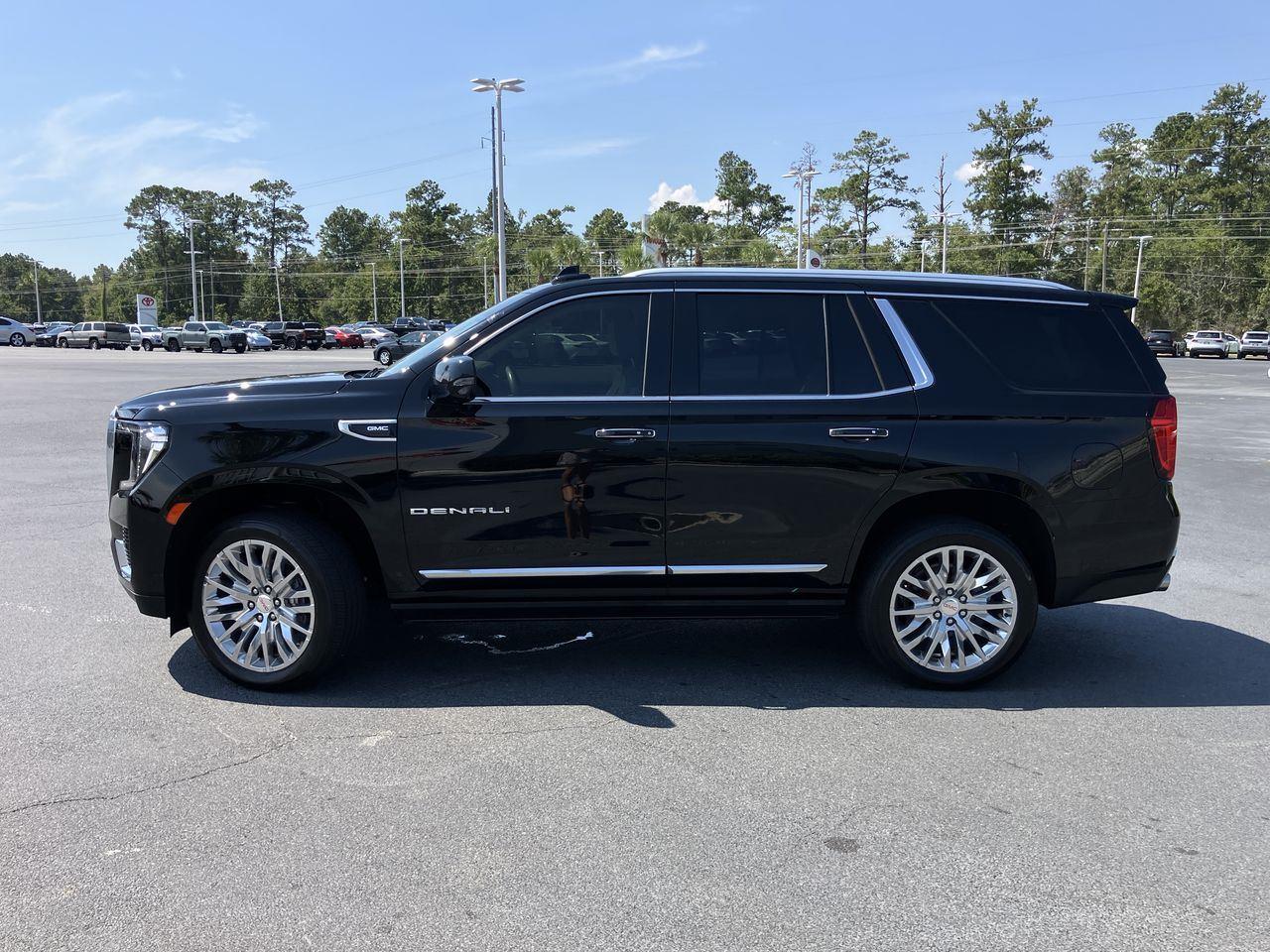 2023 Gmc Yukon Denali photo 2