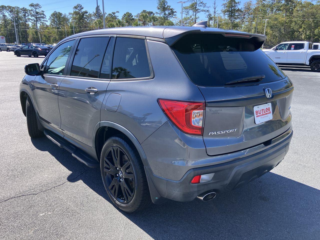 2019 Honda Passport Sport photo 2