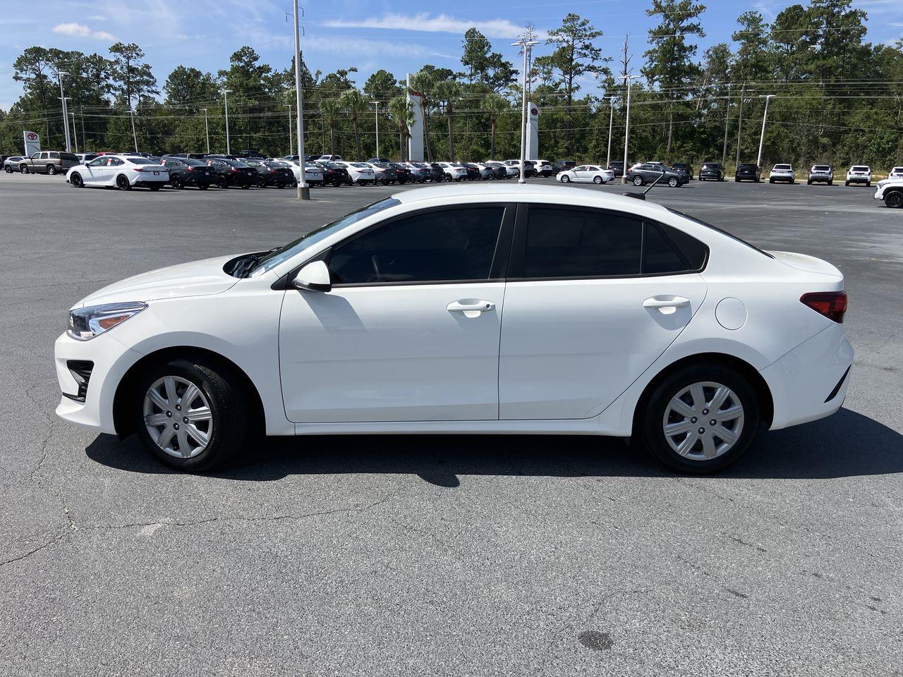 2023 Kia Rio LX photo 2