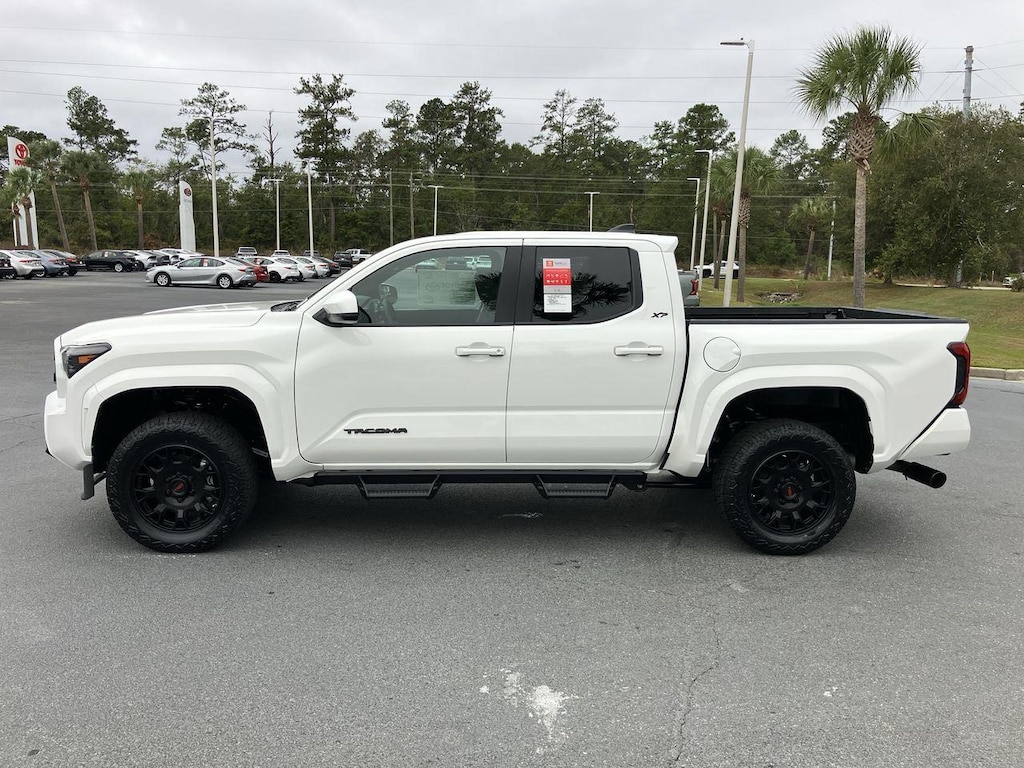 Used 2025 Toyota Tacoma Truck Double Cab