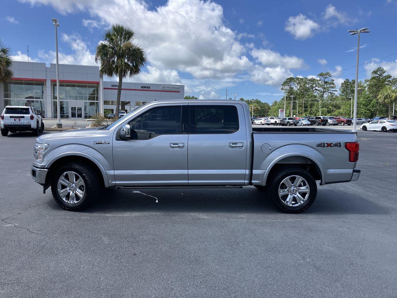 2020 Ford F-150 Lariat photo 2