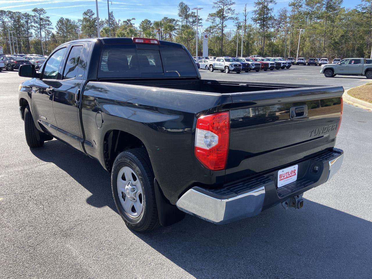 2016 Toyota Tundra SR5 photo 3