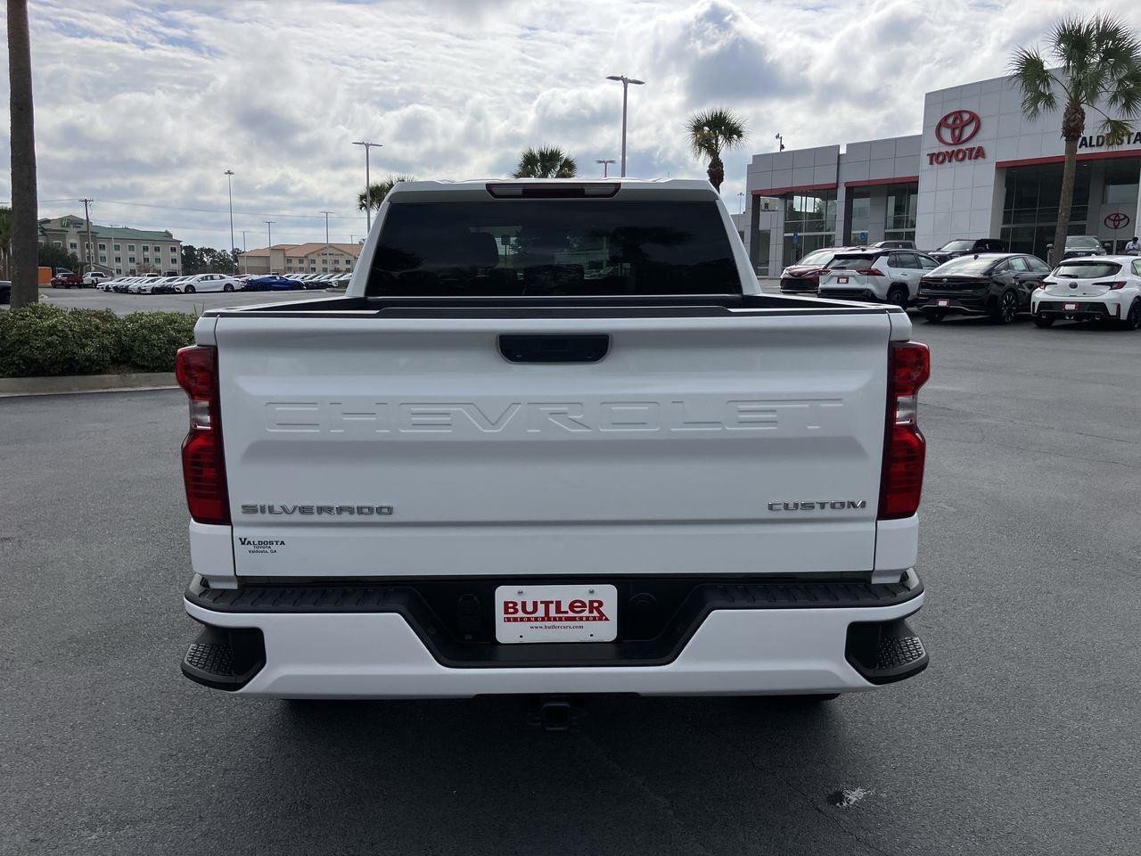 2022 Chevrolet Silverado 1500 Custom photo 4