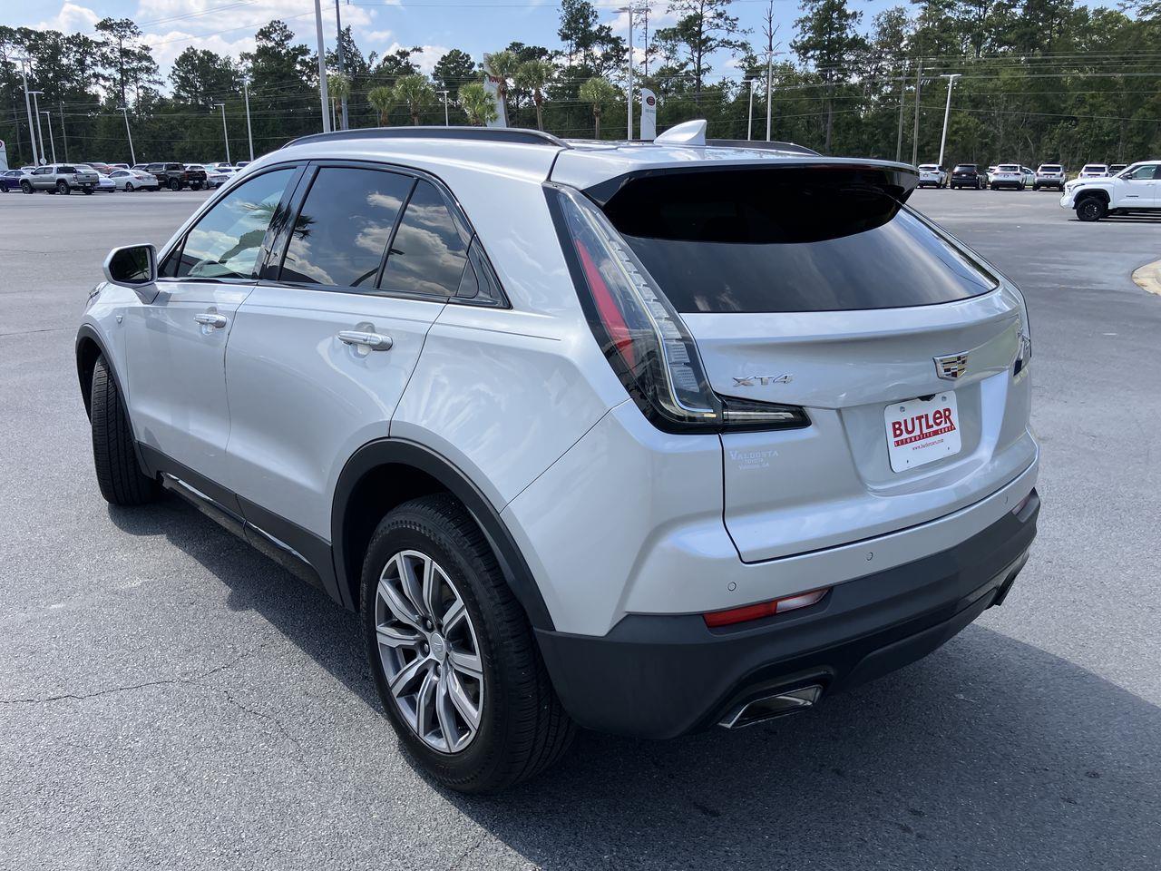 2020 Cadillac XT4 Sport photo 3