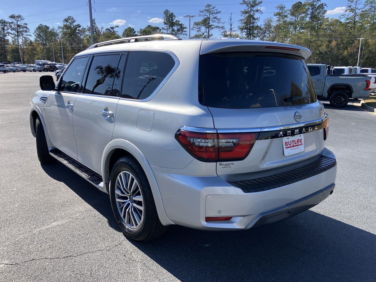 2022 Nissan Armada SV photo 2