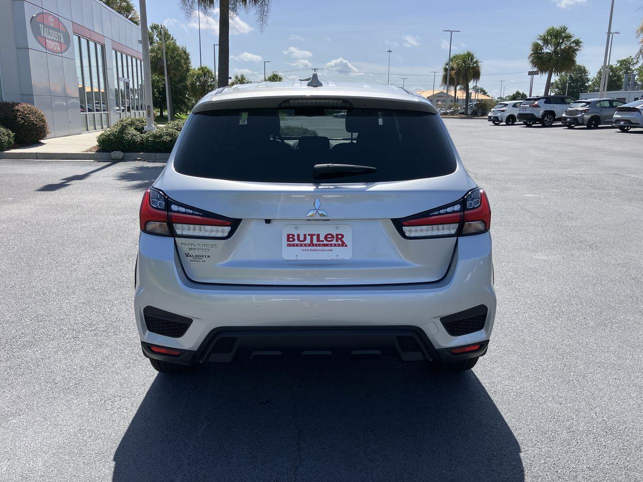 2024 Mitsubishi Outlander Sport ES photo 4